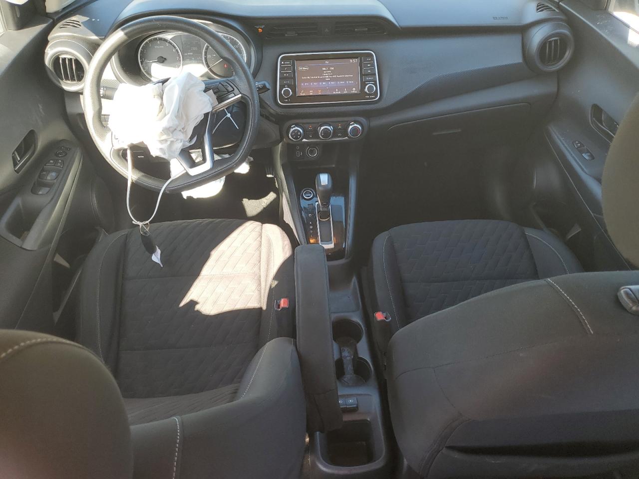 2021 Nissan Kicks S VIN: 3N1CP5BV5ML483611 Lot: 70898935