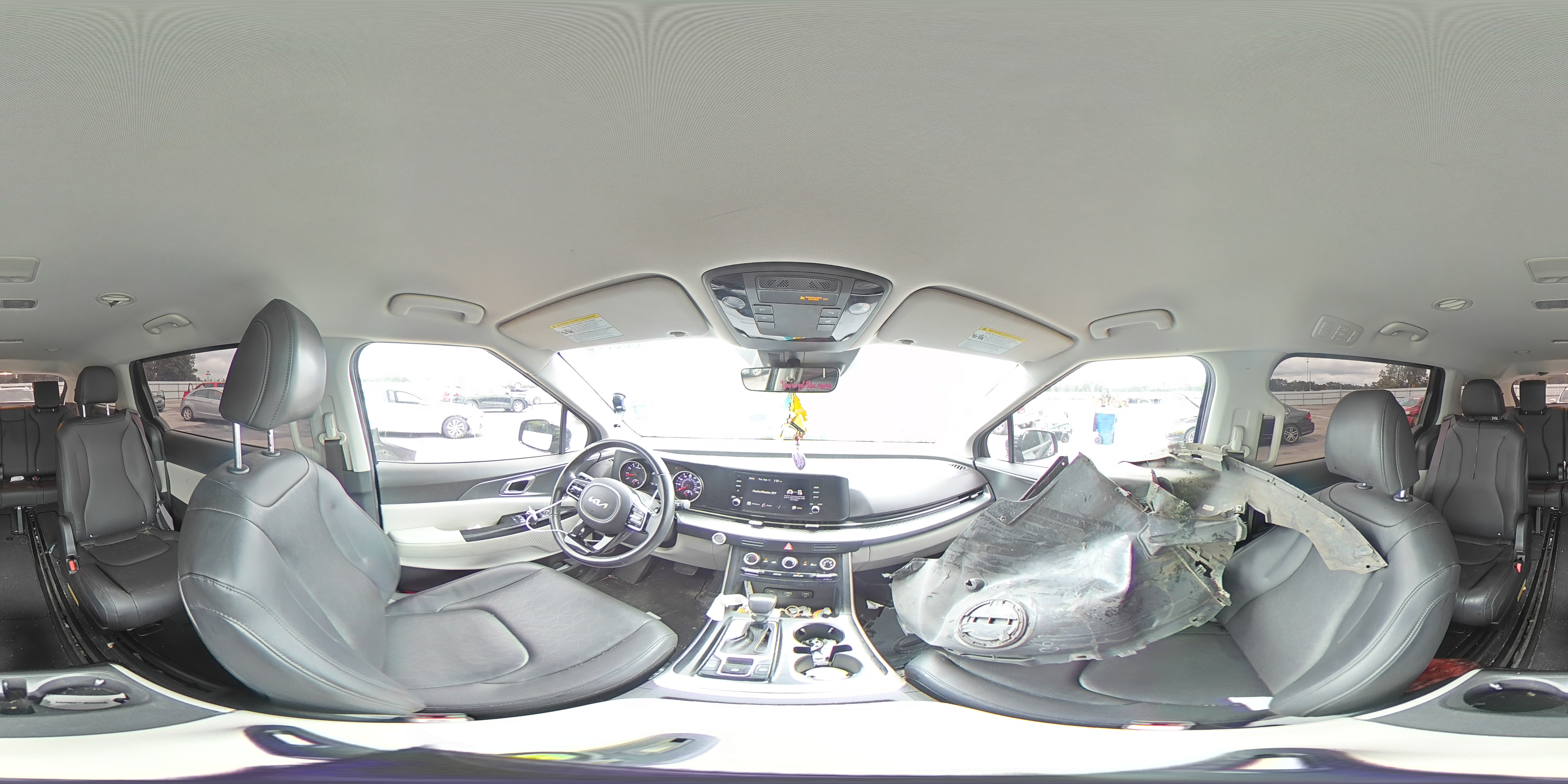 2022 Kia Carnival Lx VIN: KNDNB4H33N6122359 Lot: 80330275