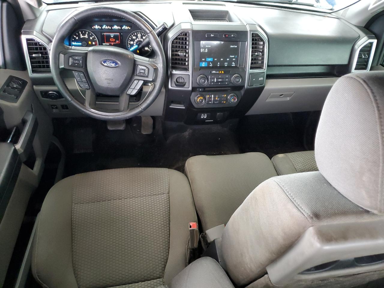 2018 Ford F150 Supercrew VIN: 1FTEW1CP7JFB94575 Lot: 81861995