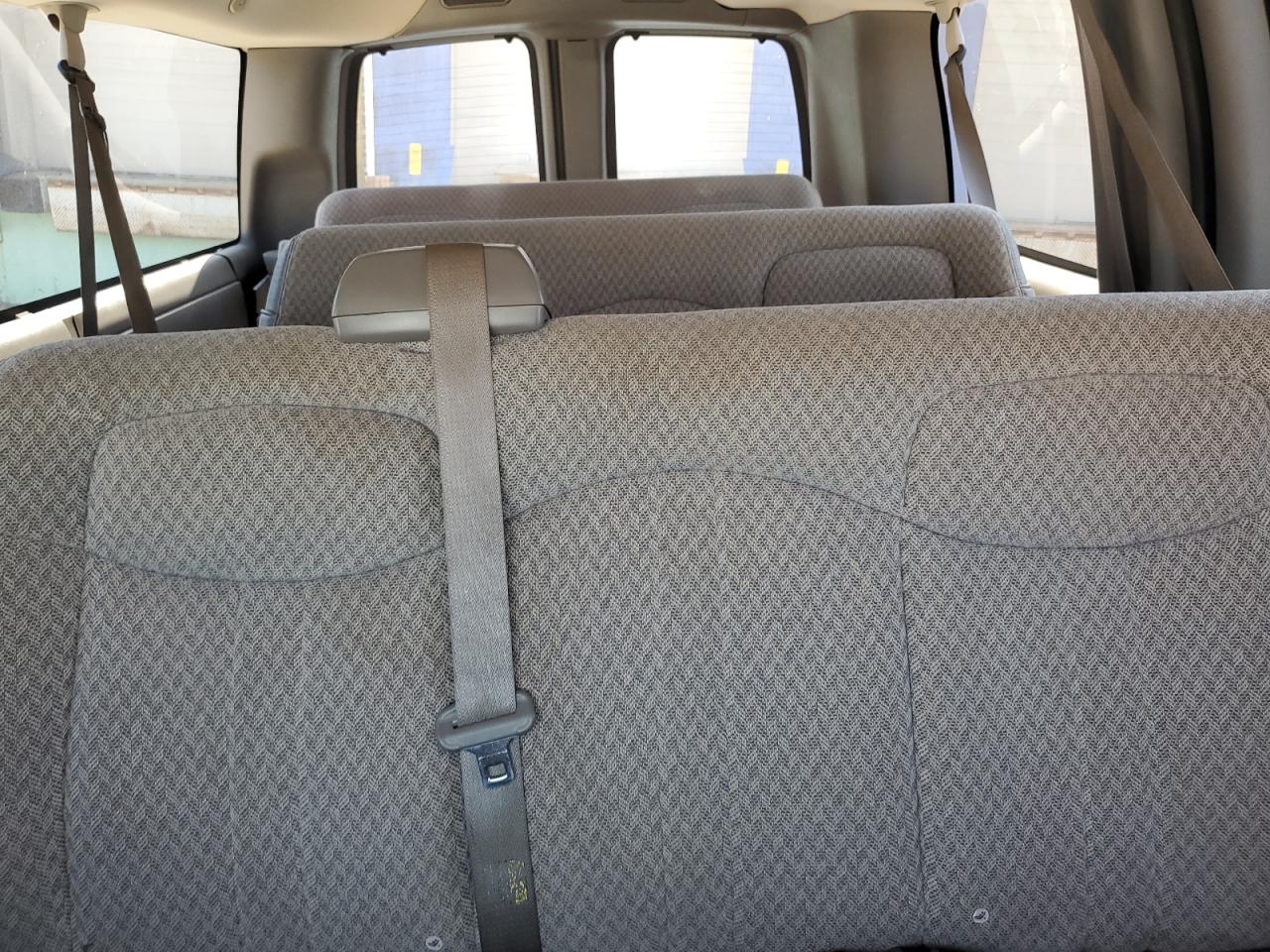 2006 GMC Savana G1500 VIN: 1GKFH15TX61135229 Lot: 80481655