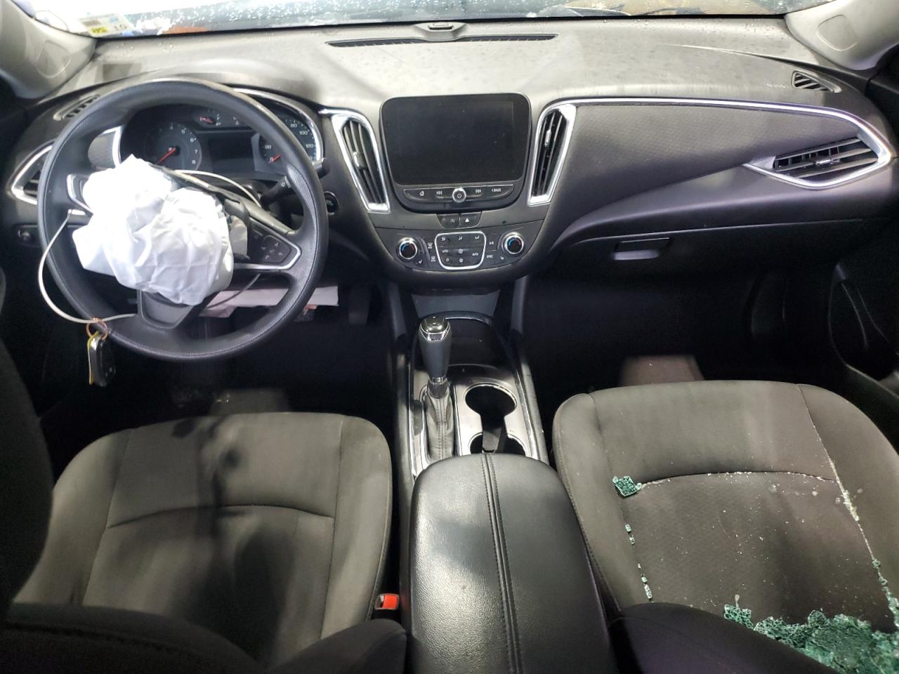 2020 Chevrolet Malibu Lt VIN: 1G1ZD5ST6LF102008 Lot: 82160085