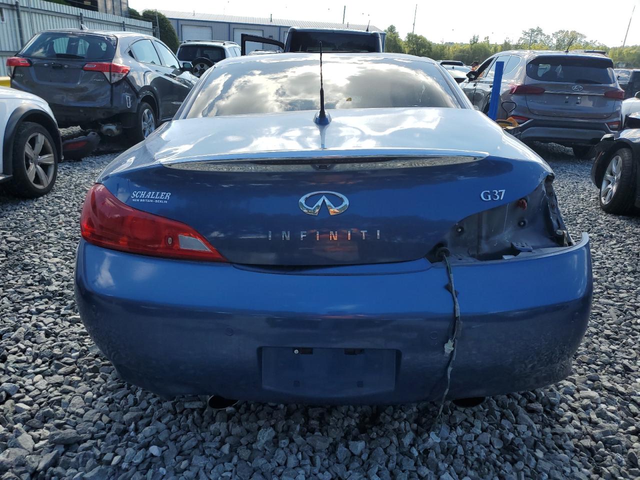 2010 Infiniti G37 Base VIN: JN1CV6FE3AM350384 Lot: 81481345