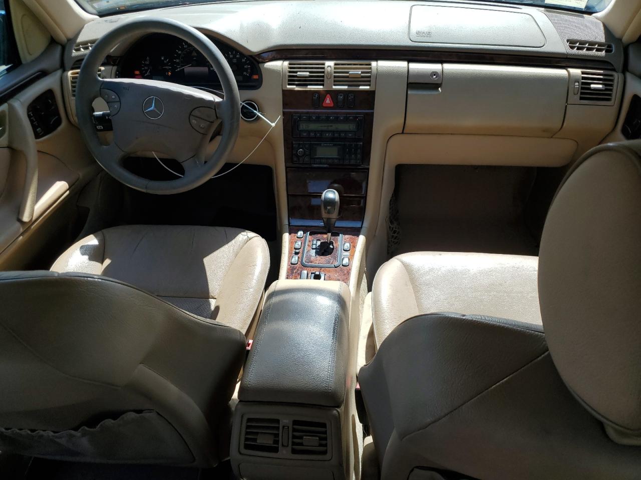 2001 Mercedes-Benz E 320 VIN: WDBJF65J41B254662 Lot: 81761075