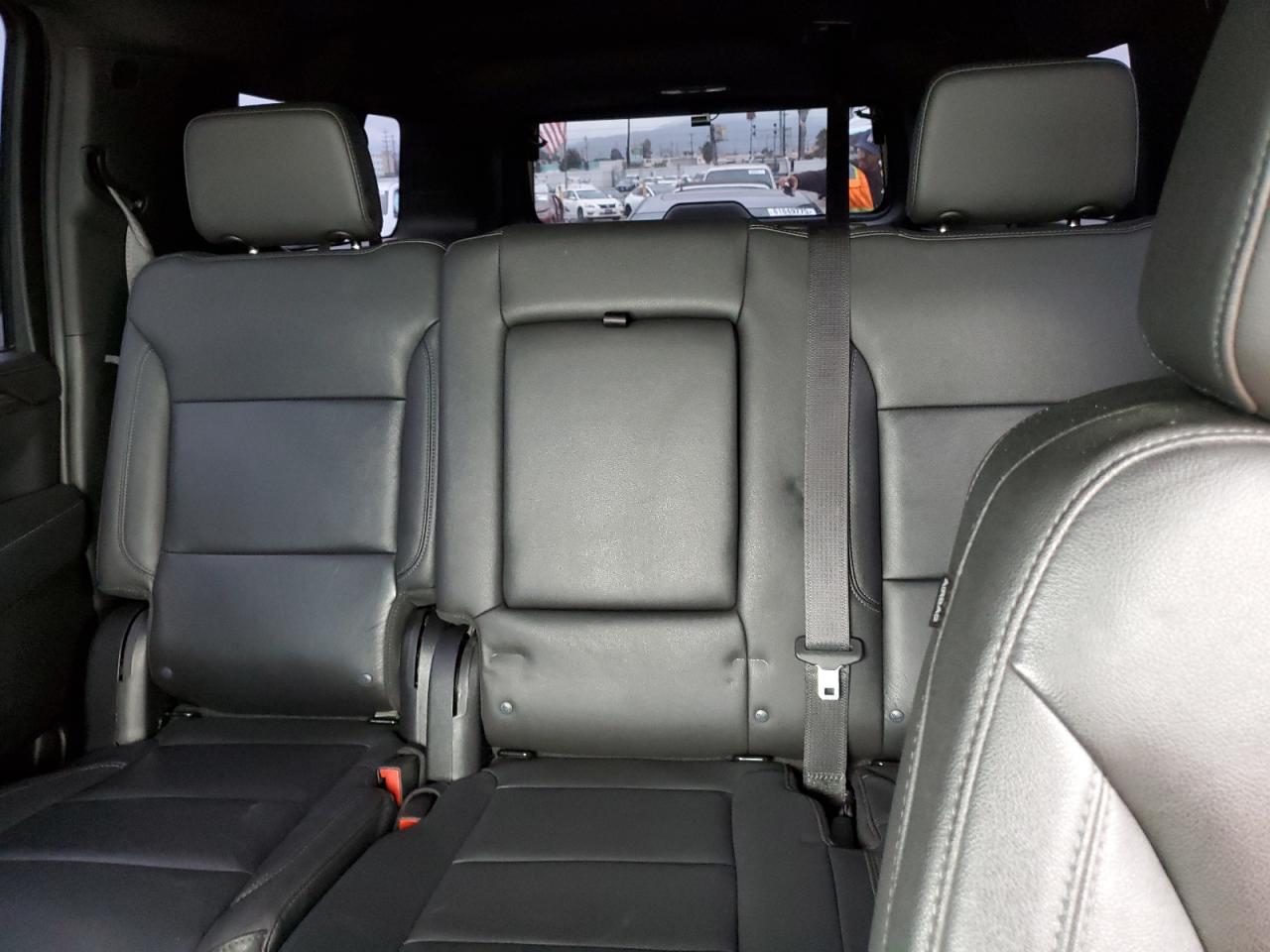 2022 Chevrolet Suburban C1500 Lt VIN: 1GNSCCKD1NR325249 Lot: 84367375