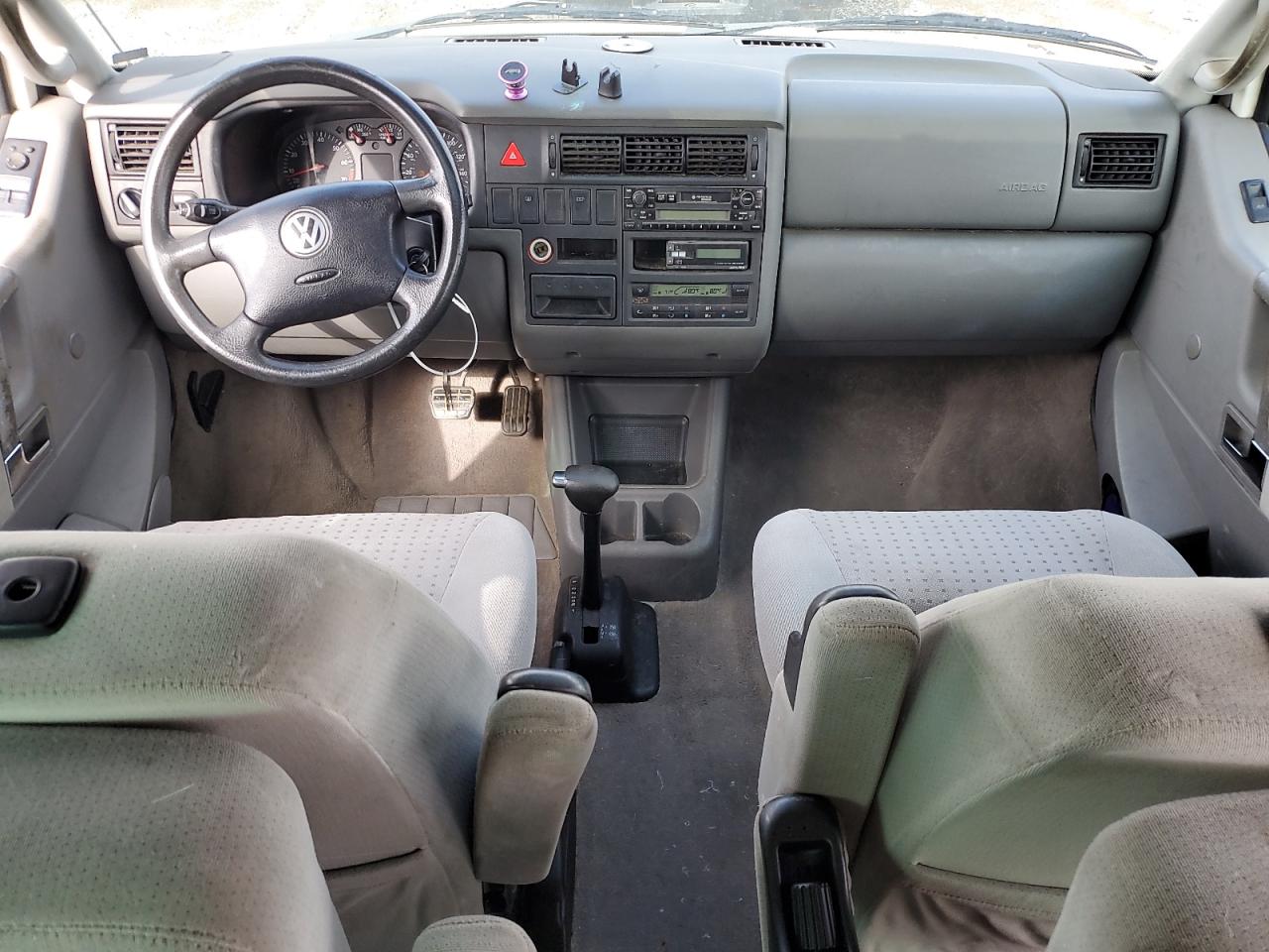 2002 Volkswagen Eurovan Mv VIN: WV2MB47082H018924 Lot: 81660045