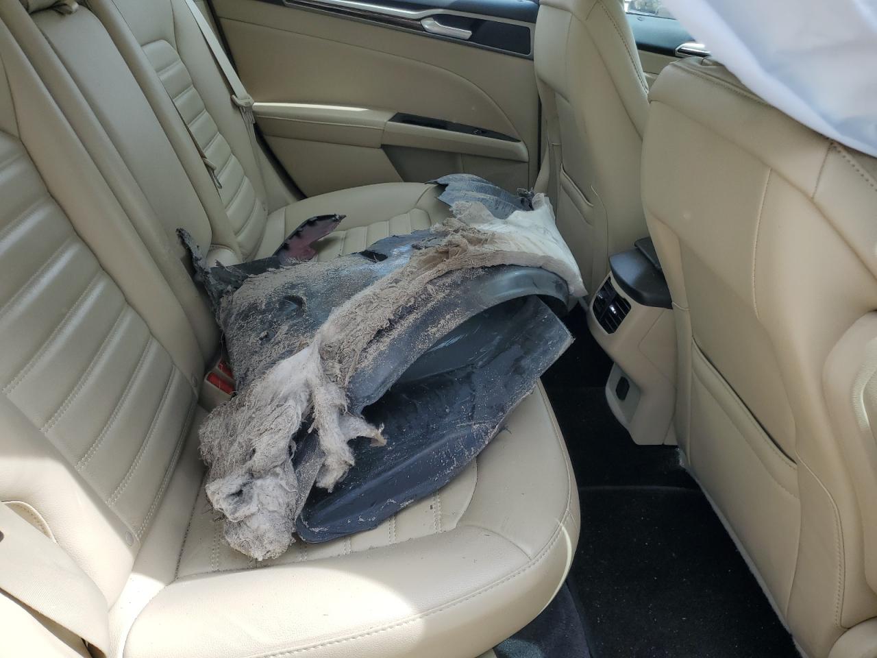 2014 Ford Fusion Se VIN: 3FA6P0H98ER296679 Lot: 82066105