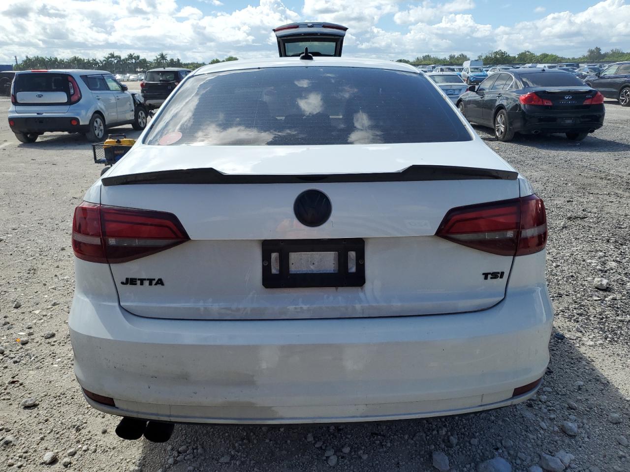 2016 Volkswagen Jetta Sport VIN: 3VWD17AJXGM369032 Lot: 84584065