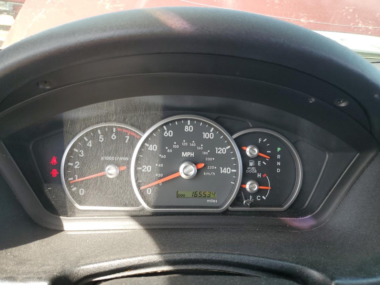 VIN: 4A4MN31S04E010372 MITSUBISHI ENDEAVOR 2004 RED Photo 9