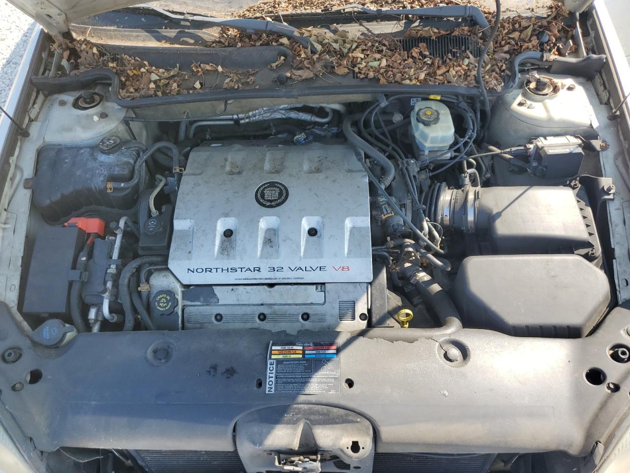 2000 Cadillac Deville VIN: 1G6KD54Y2YU255153 Lot: 80155035