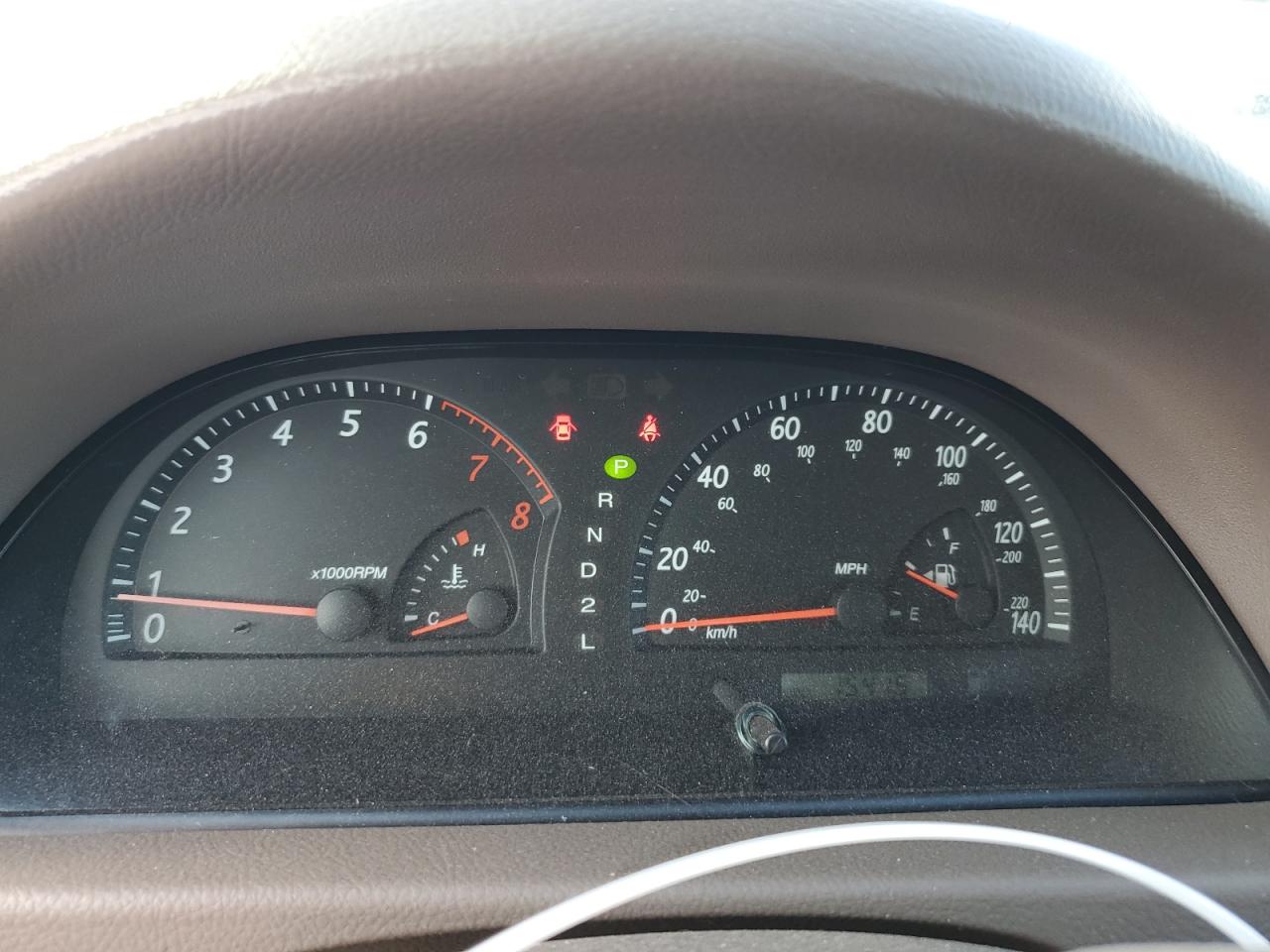 2002 Toyota Camry Le VIN: 4T1BE32K52U112567 Lot: 84189535