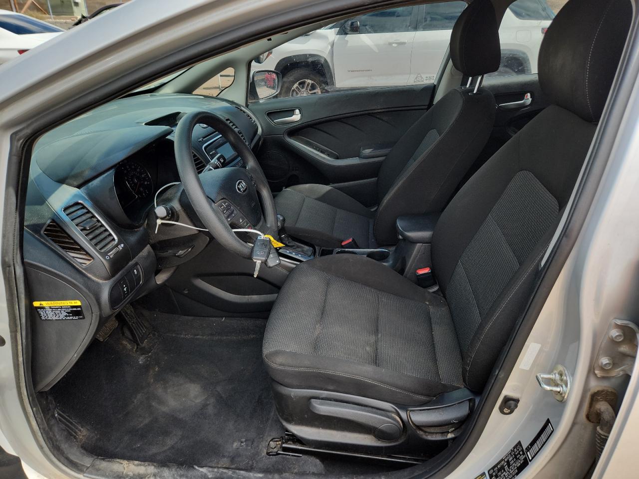 2018 Kia Forte Lx VIN: 3KPFK4A70JE195338 Lot: 71860595