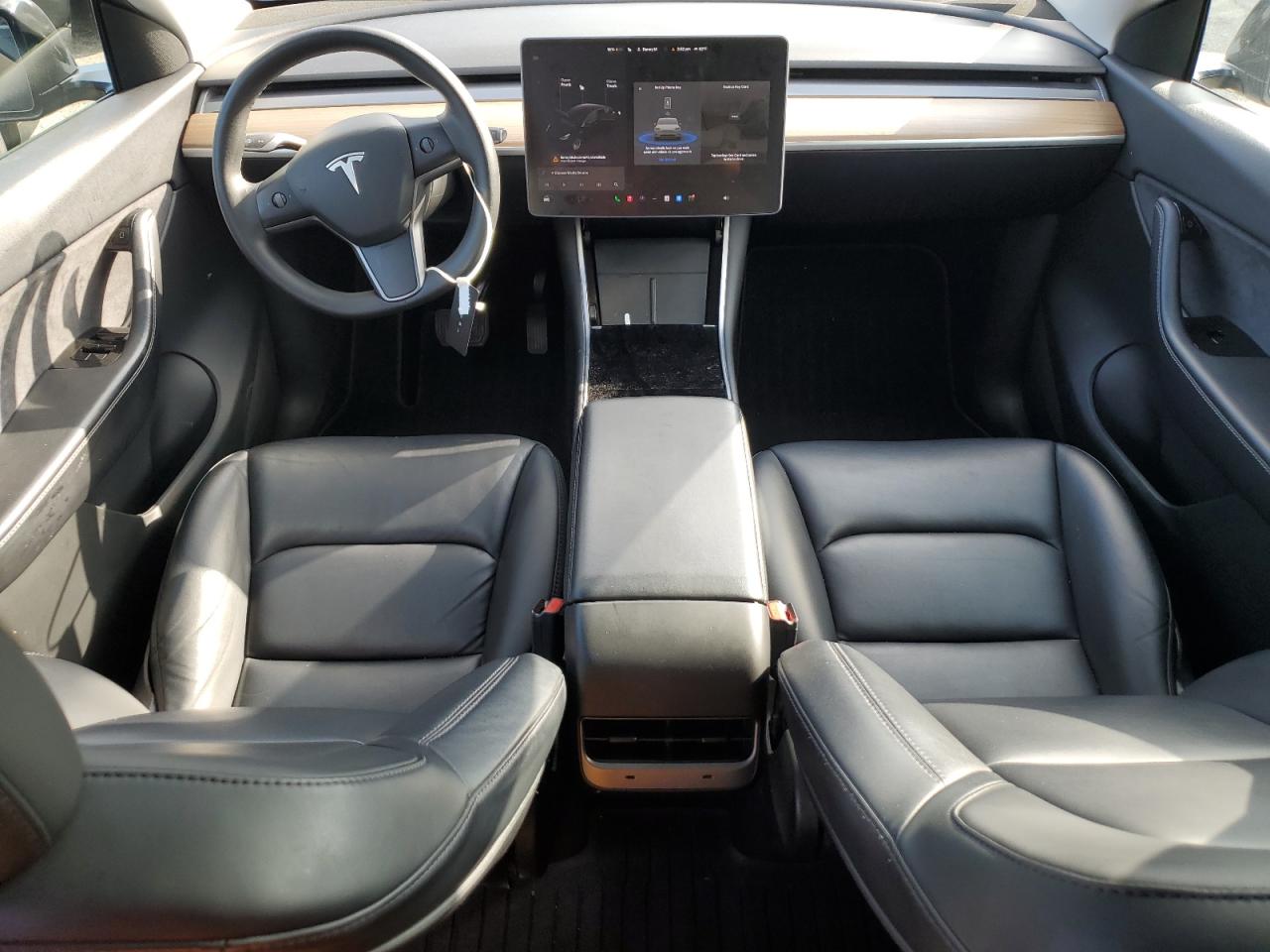 2021 Tesla Model Y VIN: 5YJYGDEE4MF077164 Lot: 81034645