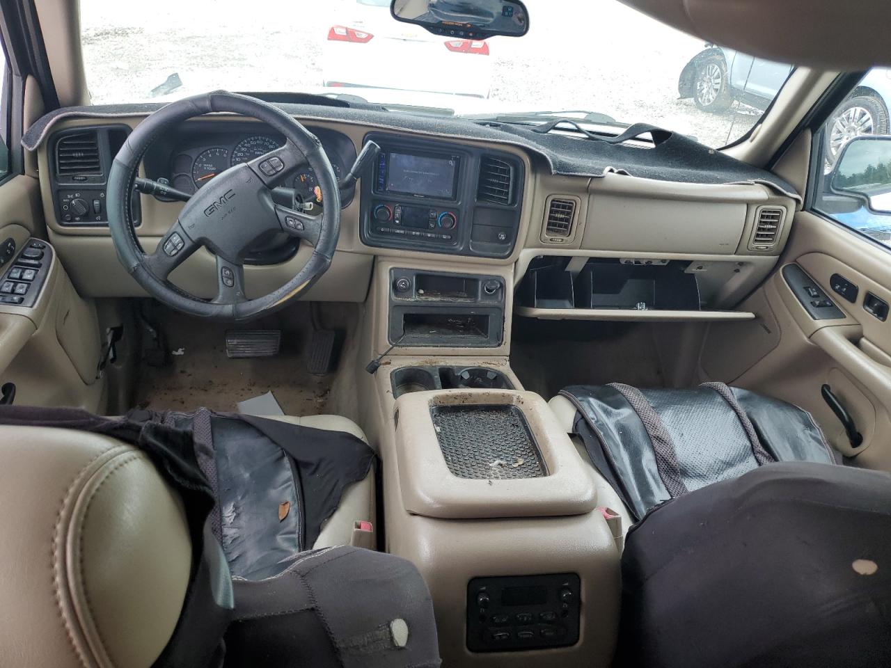 2005 GMC Yukon VIN: 1GKEC13Z75R228002 Lot: 81797515