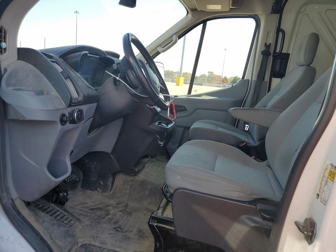 2017 Ford Transit T-250 VIN: 1FTYR2CM3HKA54606 Lot: 84548705