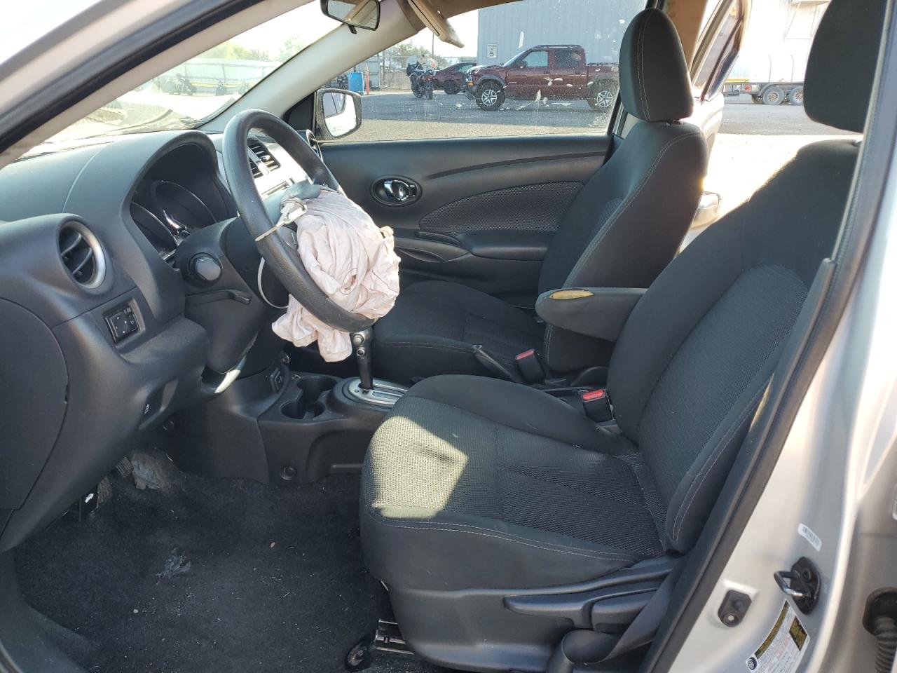 2017 Nissan Versa S VIN: 3N1CN7AP9HK432130 Lot: 81028635