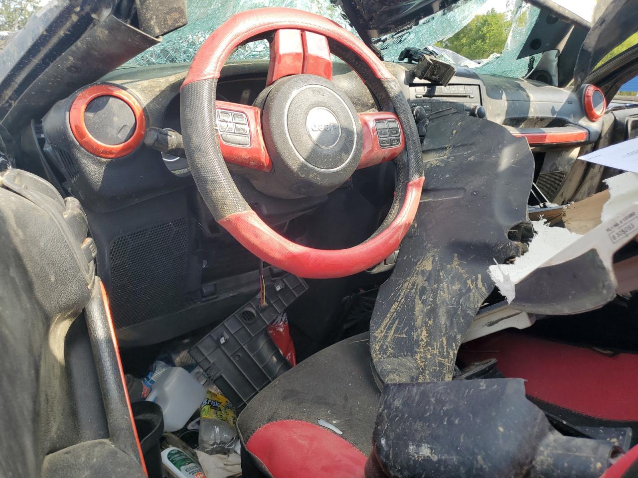 2014 Jeep Wrangler Unlimited Sport VIN: 1C4BJWDG6EL208650 Lot: 80661435