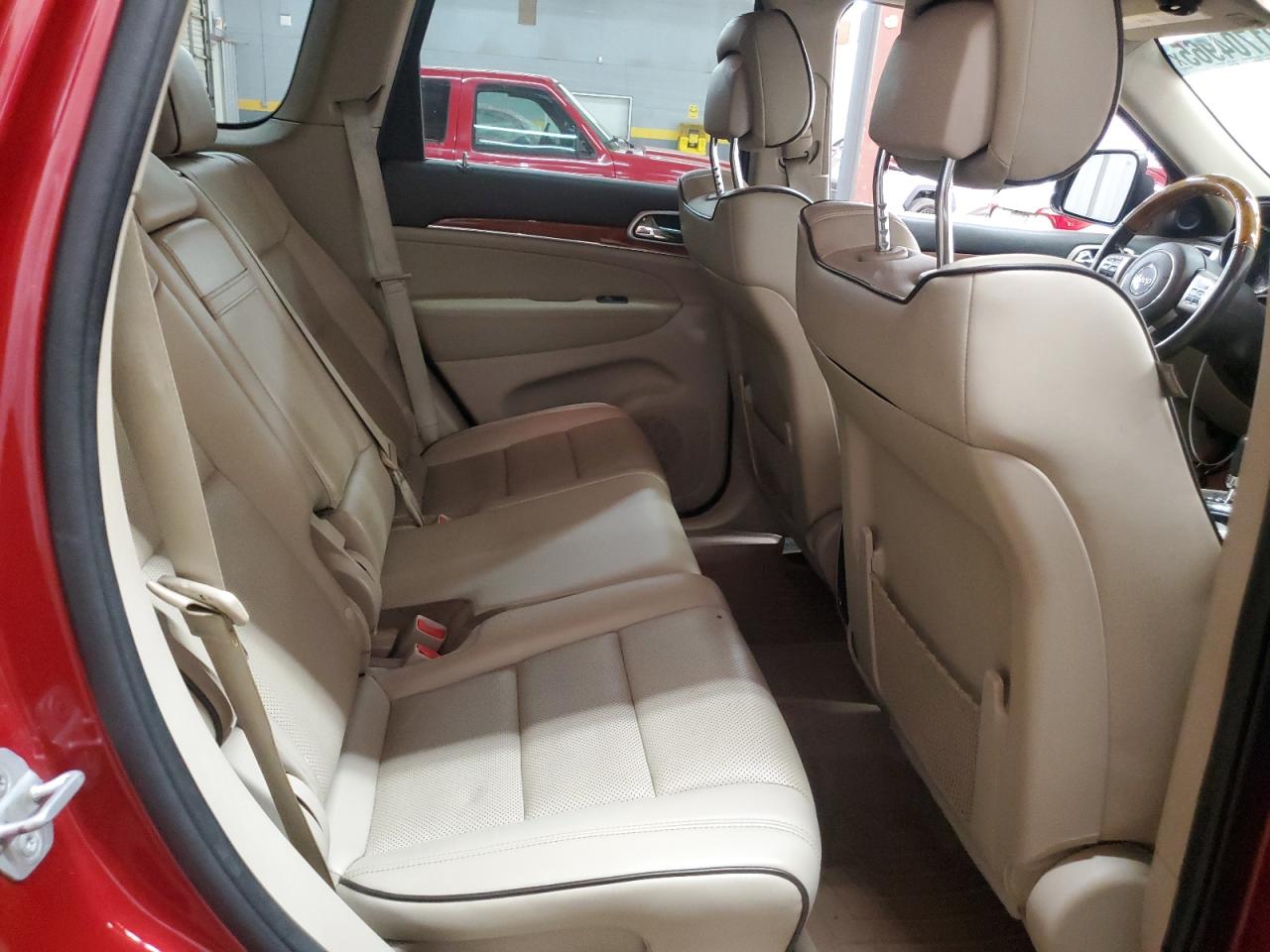 2011 Jeep Grand Cherokee Overland VIN: 1J4RR6GT6BC551724 Lot: 81704965