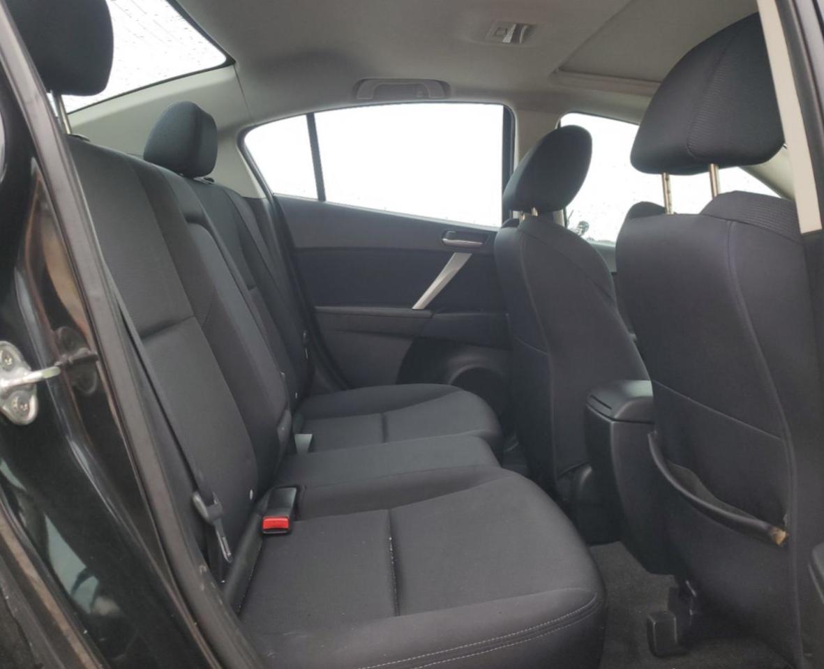 2010 Mazda 3 S VIN: JM1BL1S62A1200851 Lot: 80030545