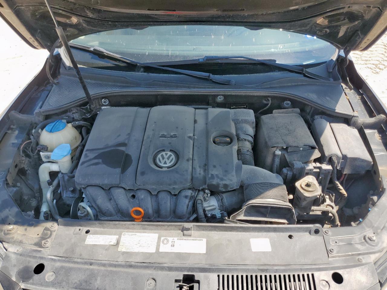 2013 Volkswagen Passat Se VIN: 1VWBP7A33DC125016 Lot: 71271465