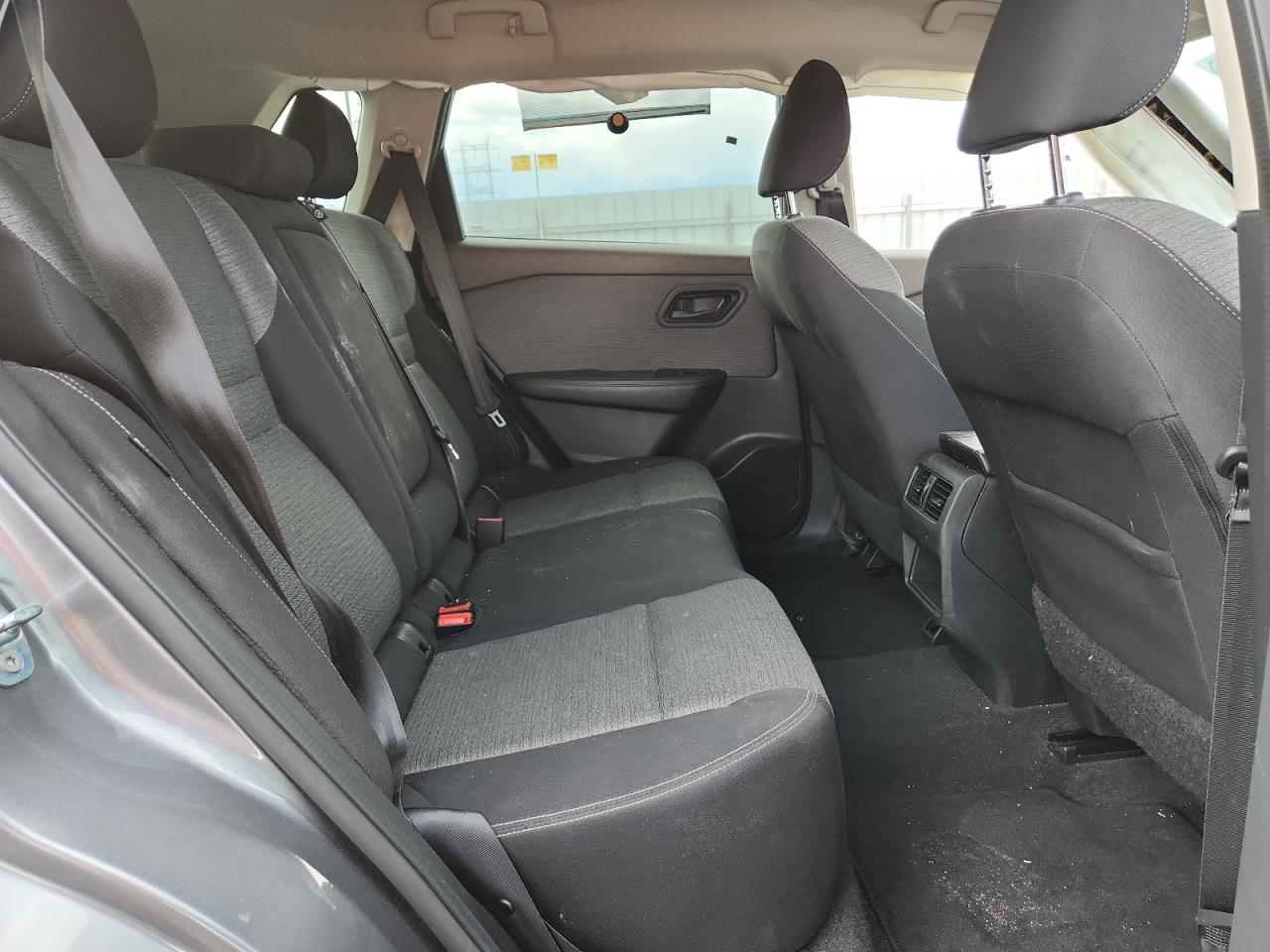 2022 Nissan Rogue S VIN: 5N1BT3AB5NC686880 Lot: 71914465