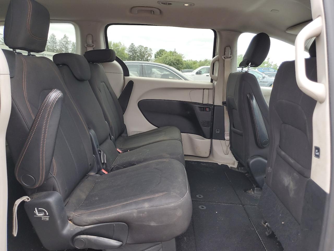 2017 Chrysler Pacifica Touring VIN: 2C4RC1DG0HR519935 Lot: 80837405