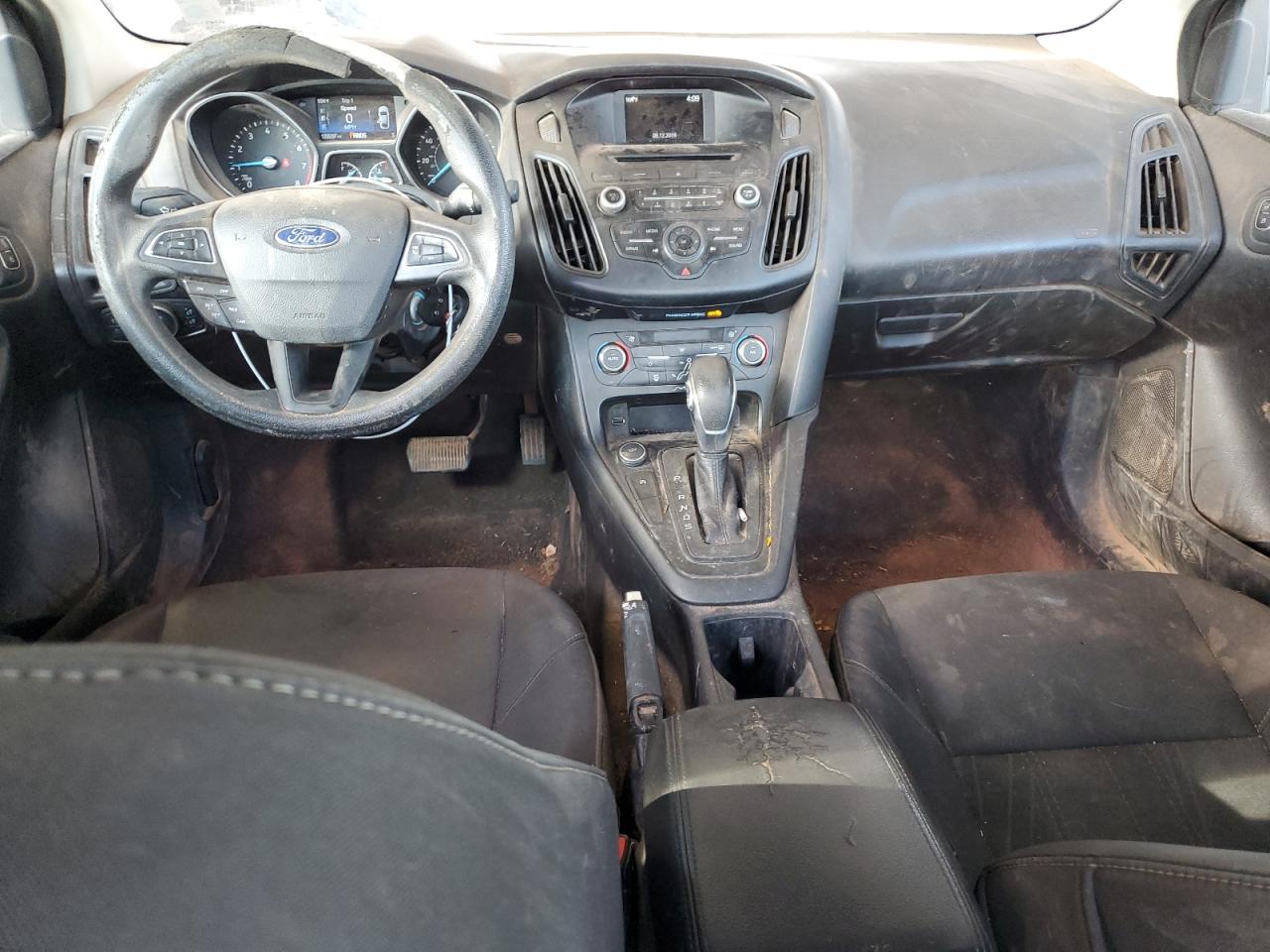 2017 Ford Focus Se VIN: 1FADP3FE1HL258156 Lot: 81296585