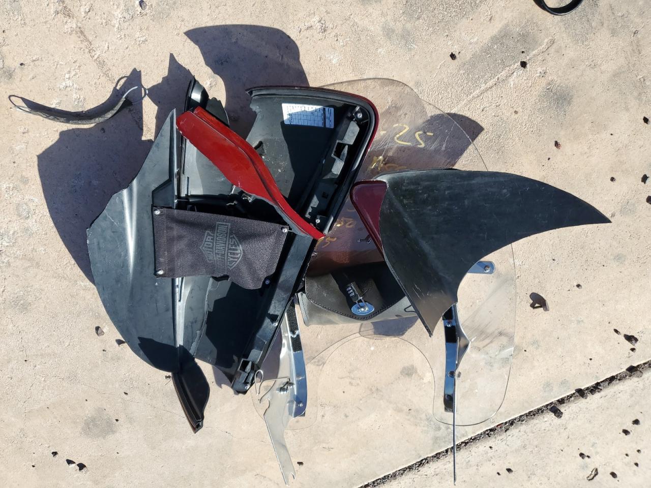 2017 Harley-Davidson Flhr Road King VIN: 1HD1FBC10HB619795 Lot: 72026075