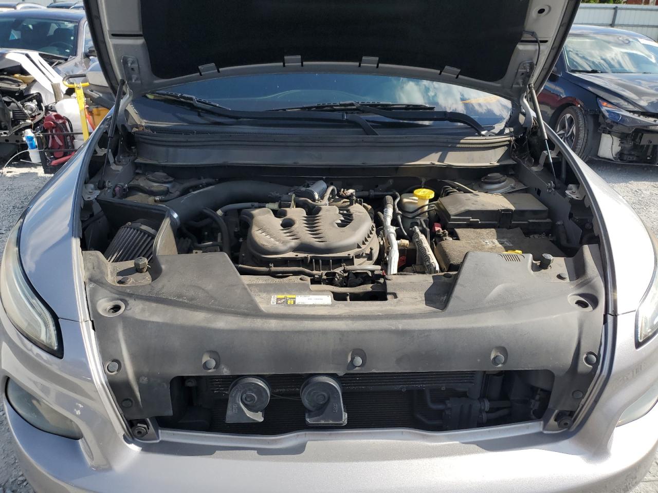 2014 Jeep Cherokee Latitude VIN: 1C4PJMCS3EW291386 Lot: 80882995