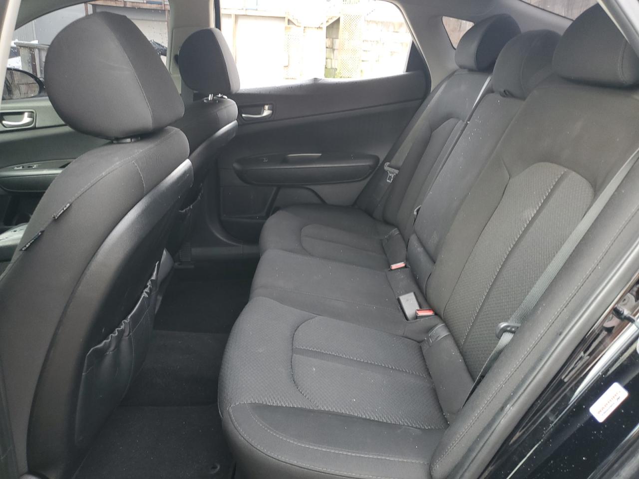 2017 Kia Optima Lx VIN: 5XXGT4L33HG154747 Lot: 81469495