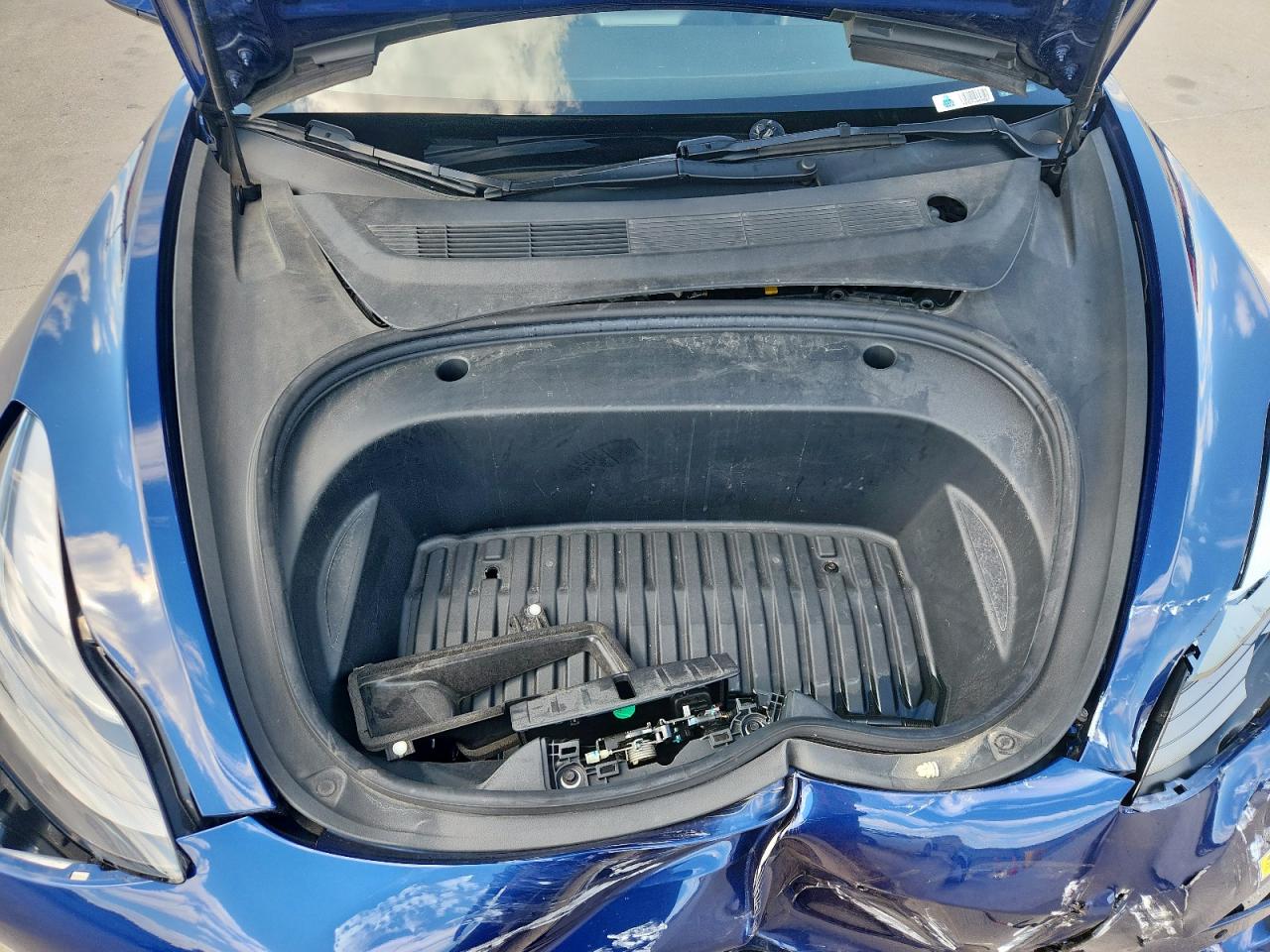 2022 Tesla Model 3 VIN: 5YJ3E1EA6NF111361 Lot: 84215365