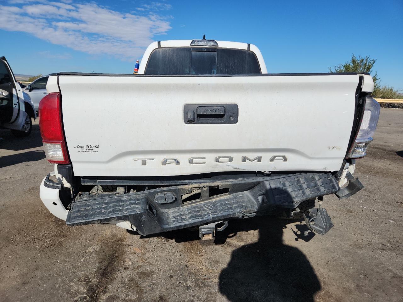 2018 Toyota Tacoma Double Cab VIN: 5TFDZ5BN4JX037462 Lot: 81096785