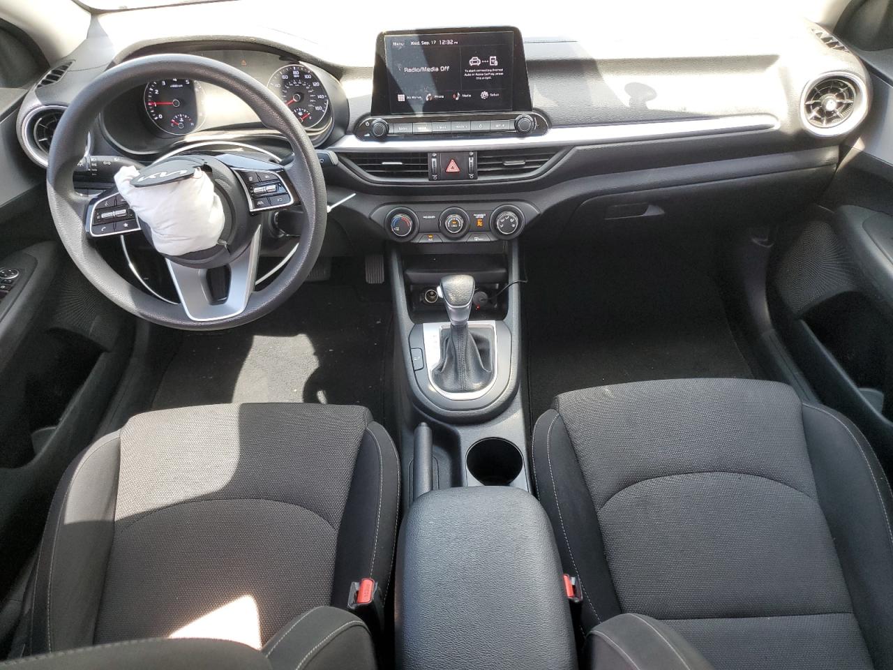 2023 Kia Forte Lx VIN: 3KPF24AD9PE686747 Lot: 81340775