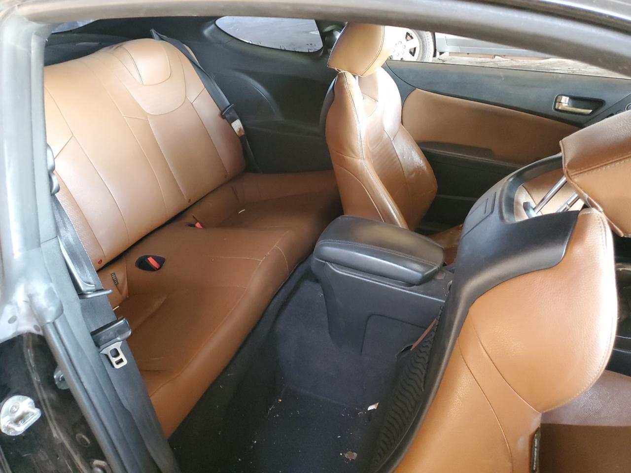 2016 Hyundai Genesis Coupe 3.8 R-Spec VIN: KMHHU6KJ8GU137282 Lot: 84377355