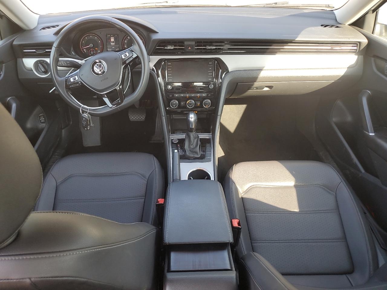 2022 Volkswagen Passat Se VIN: 1VWSA7A38NC007904 Lot: 81553975