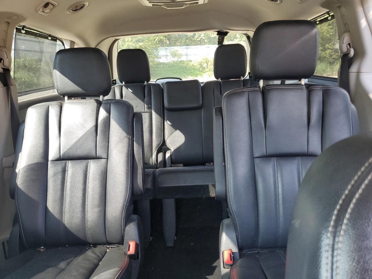 2014 Chrysler Town & Country Touring L VIN: 2C4RC1CG9ER262982 Lot: 80779085