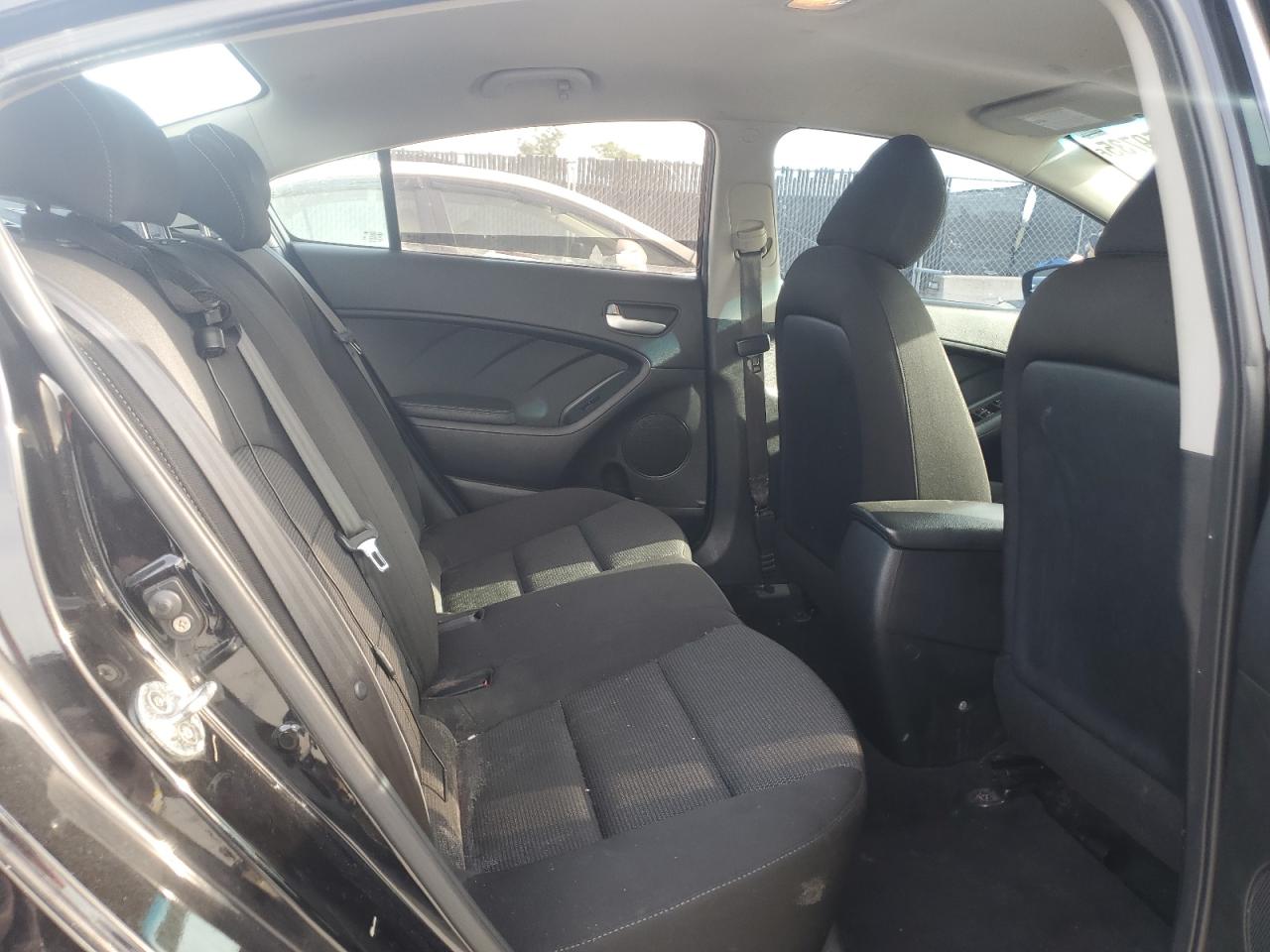 2018 Kia Forte Lx VIN: 3KPFK4A77JE236791 Lot: 81659735