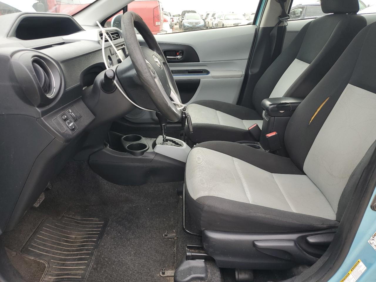 2012 Toyota Prius C VIN: JTDKDTB35C1020930 Lot: 70553785