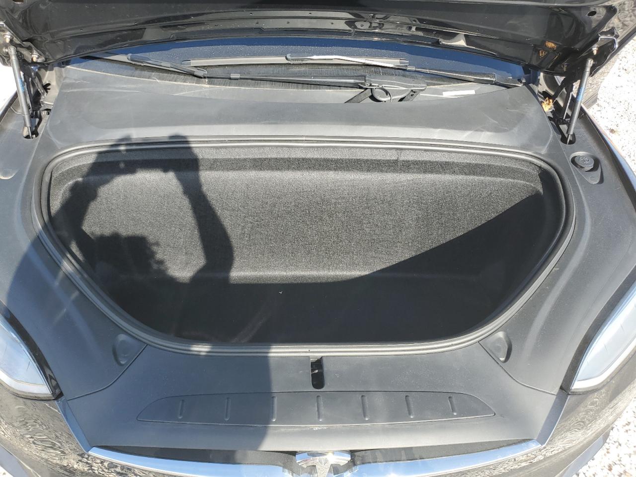 2020 Tesla Model X VIN: 5YJXCBE43LF298496 Lot: 71454045