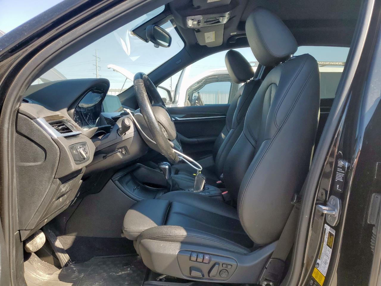 2018 BMW X1 xDrive28I VIN: WBXHT3C33J5K27367 Lot: 80479025