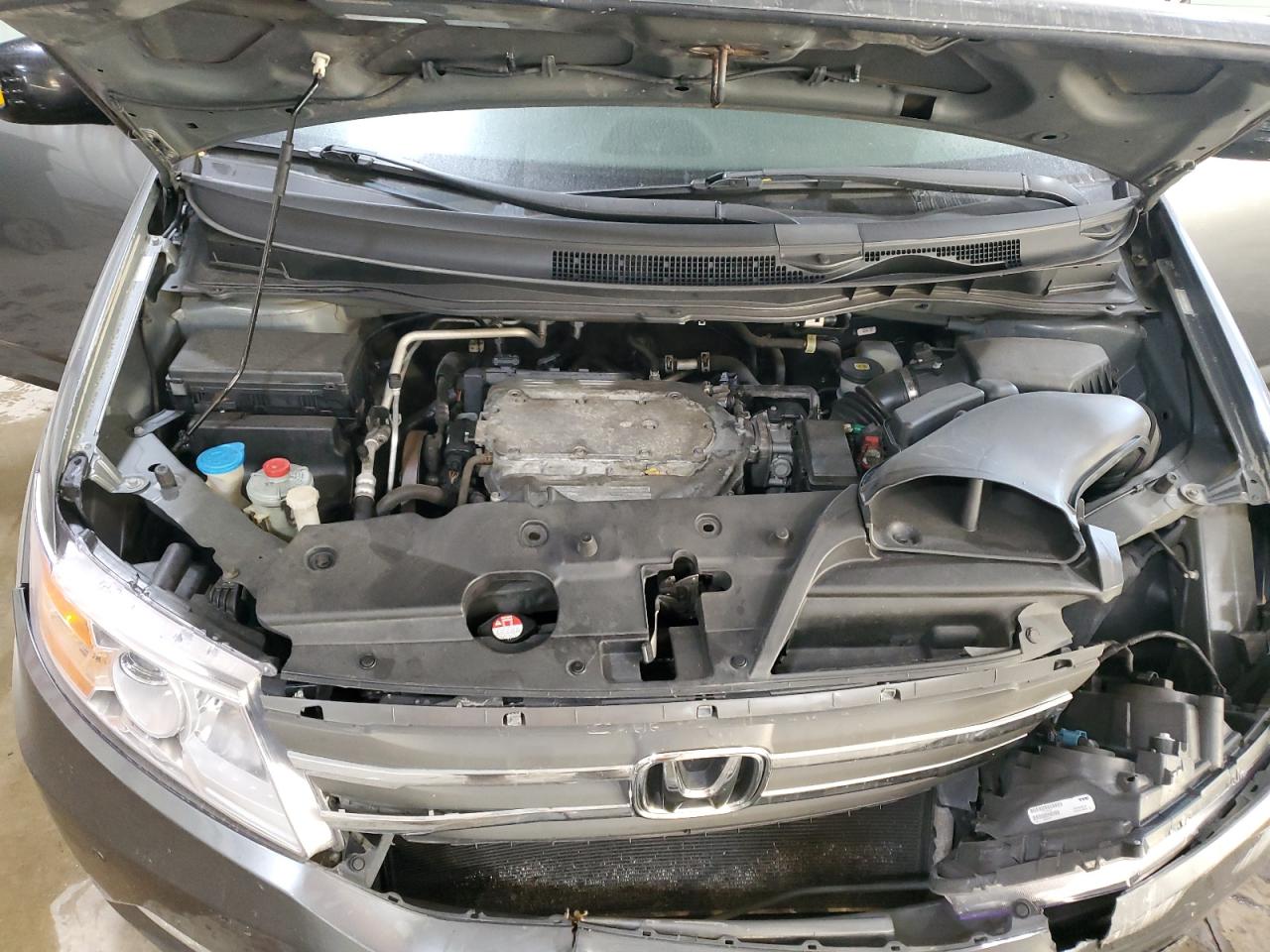 2011 Honda Odyssey Touring VIN: 5FNRL5H96BB035550 Lot: 71440425