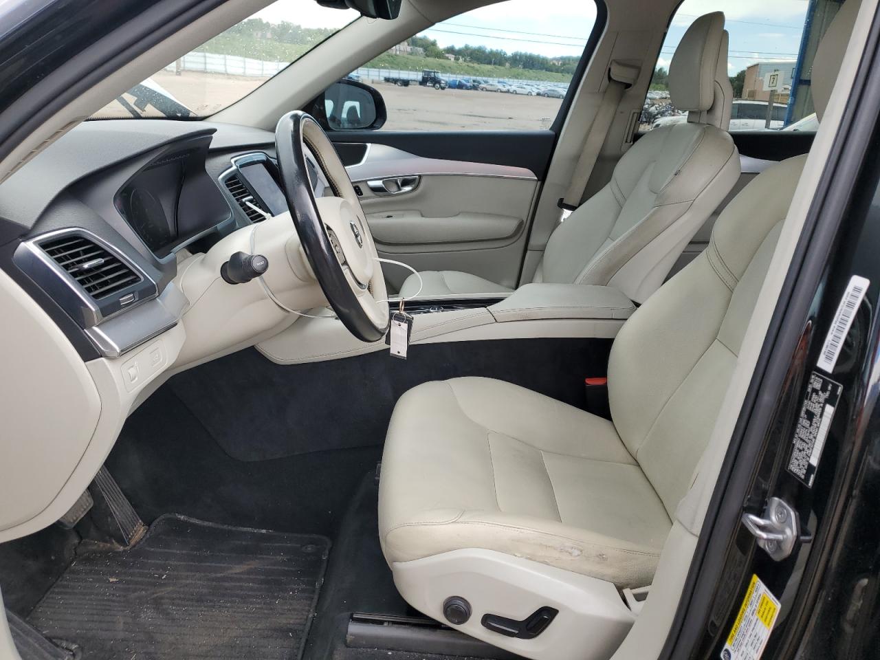 2017 Volvo Xc90 T6 VIN: YV4A22PK2H1106843 Lot: 80707365