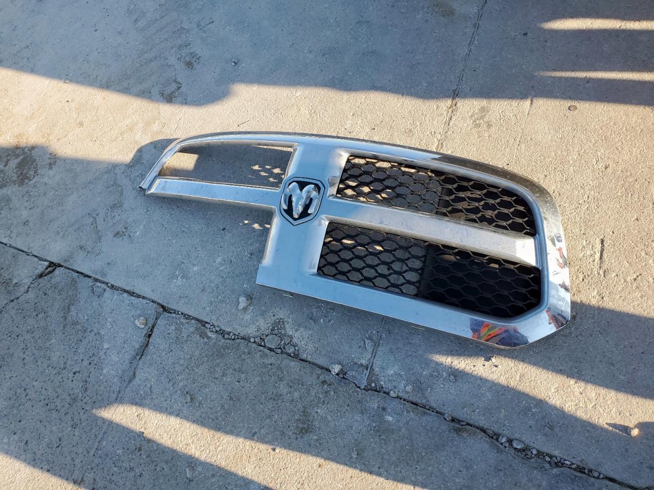 2019 Ram 1500 Classic Tradesman VIN: 1C6RR6FG8KS712565 Lot: 71266675