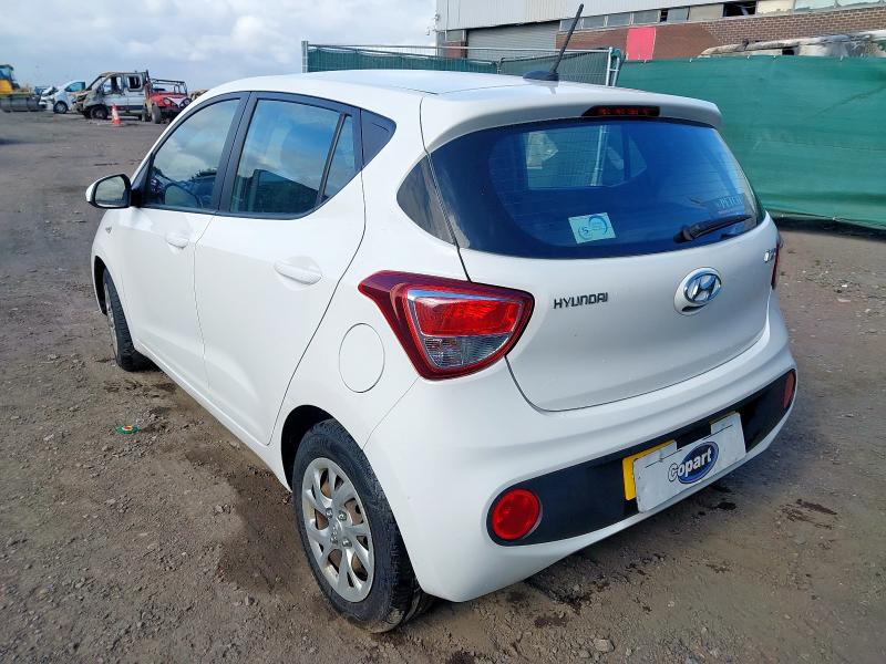 2017 HYUNDAI I10 SE