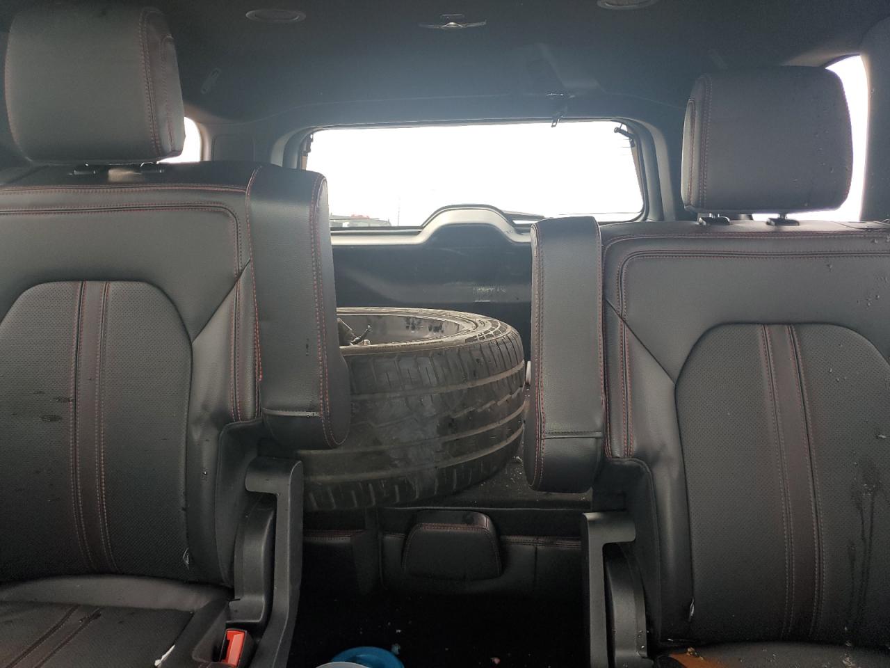 2024 Ford Expedition Limited VIN: 1FMJU2A87REB08684 Lot: 70516485