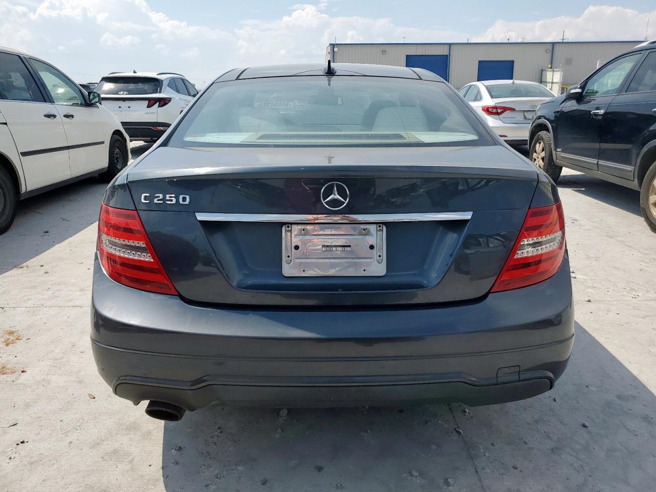 2013 Mercedes-Benz C 250 VIN: WDDGJ4HB5DG058360 Lot: 80658385