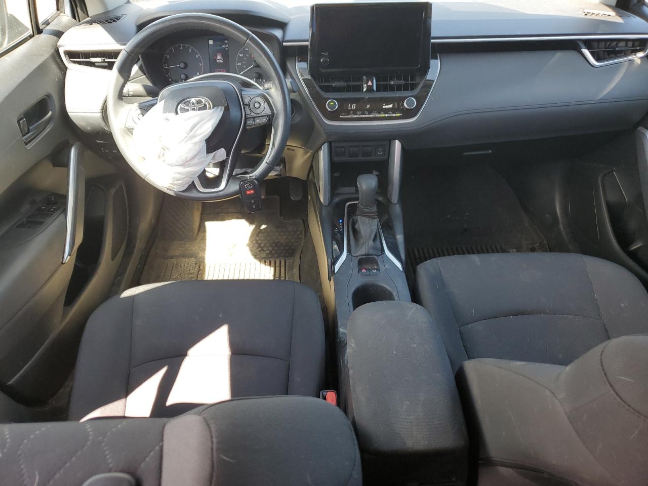 2024 Toyota Corolla Cross Le VIN: 7MUCAAAG0RV078354 Lot: 80104605