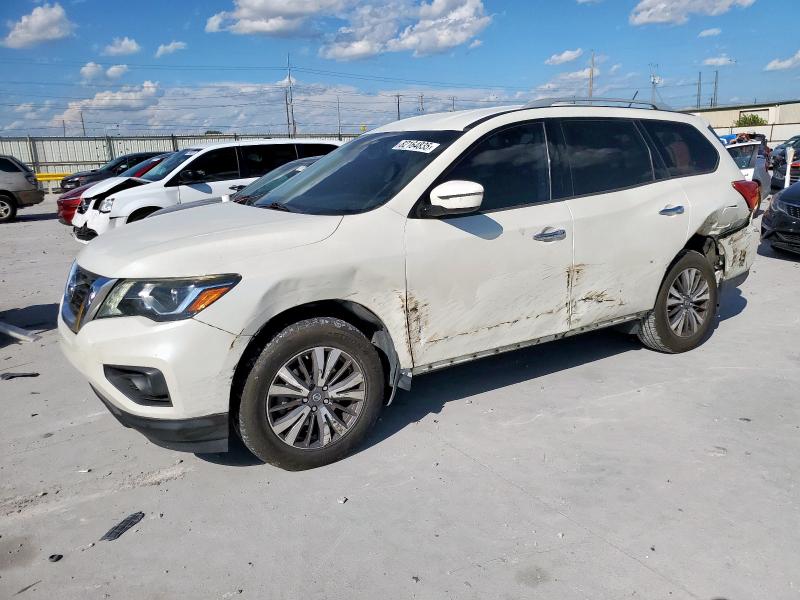  NISSAN PATHFINDER 2017 Белы