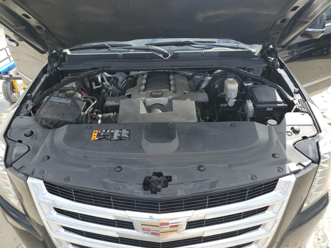 2018 Cadillac Escalade Esv Premium Luxury VIN: 1GYS3JKJ4JR167271 Lot: 81599575