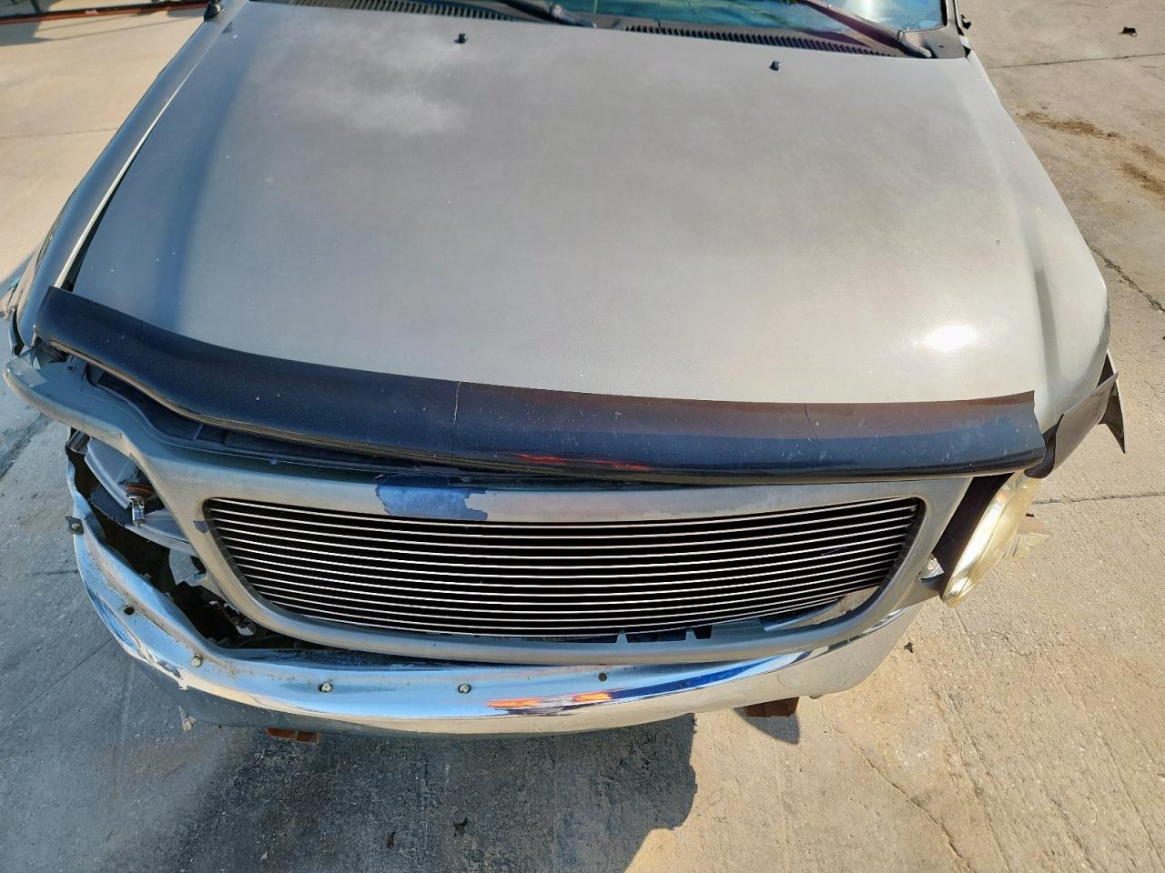 1999 Ford Expedition VIN: 1FMRU17L9XLC40640 Lot: 71897495