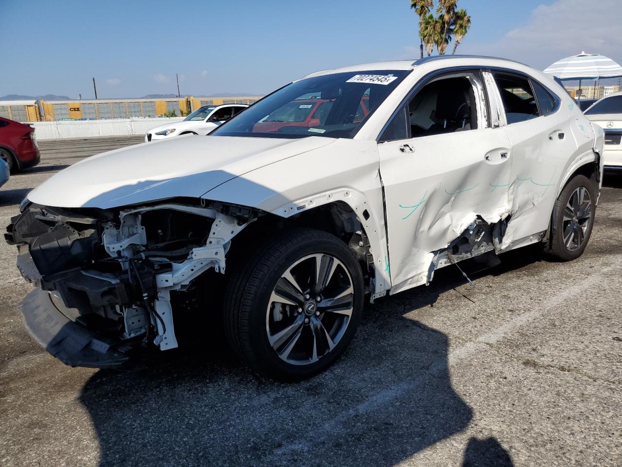 LEXUS UX 200 2019. Lot# 70274545. VIN JTHY3JBHXK2002136. Photo 1